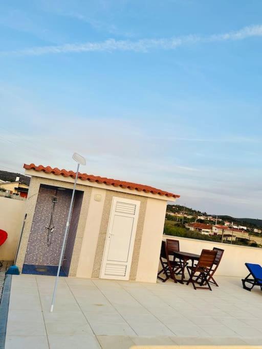 Reis House Villa Torre de Dona Chama Exterior photo